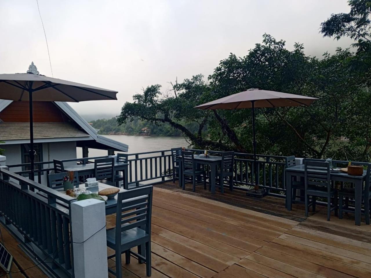 Dokchampa River View Villa Нонгкио Экстерьер фото